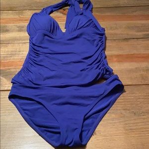 Tankini swim top and matching bathing suit bottom